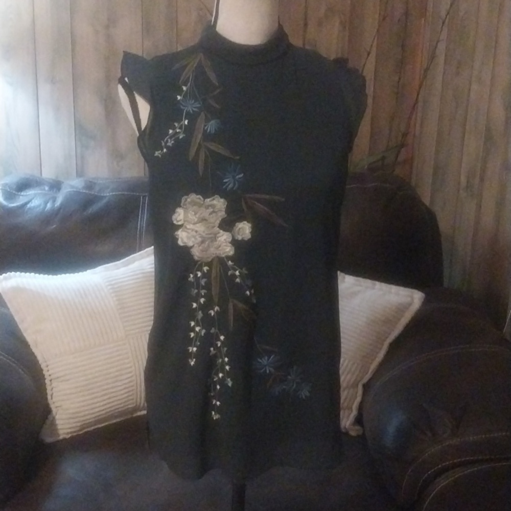 Belle Vere Womens Slate Blue Floral Cap Flutter Sleeve Blouse Size XS